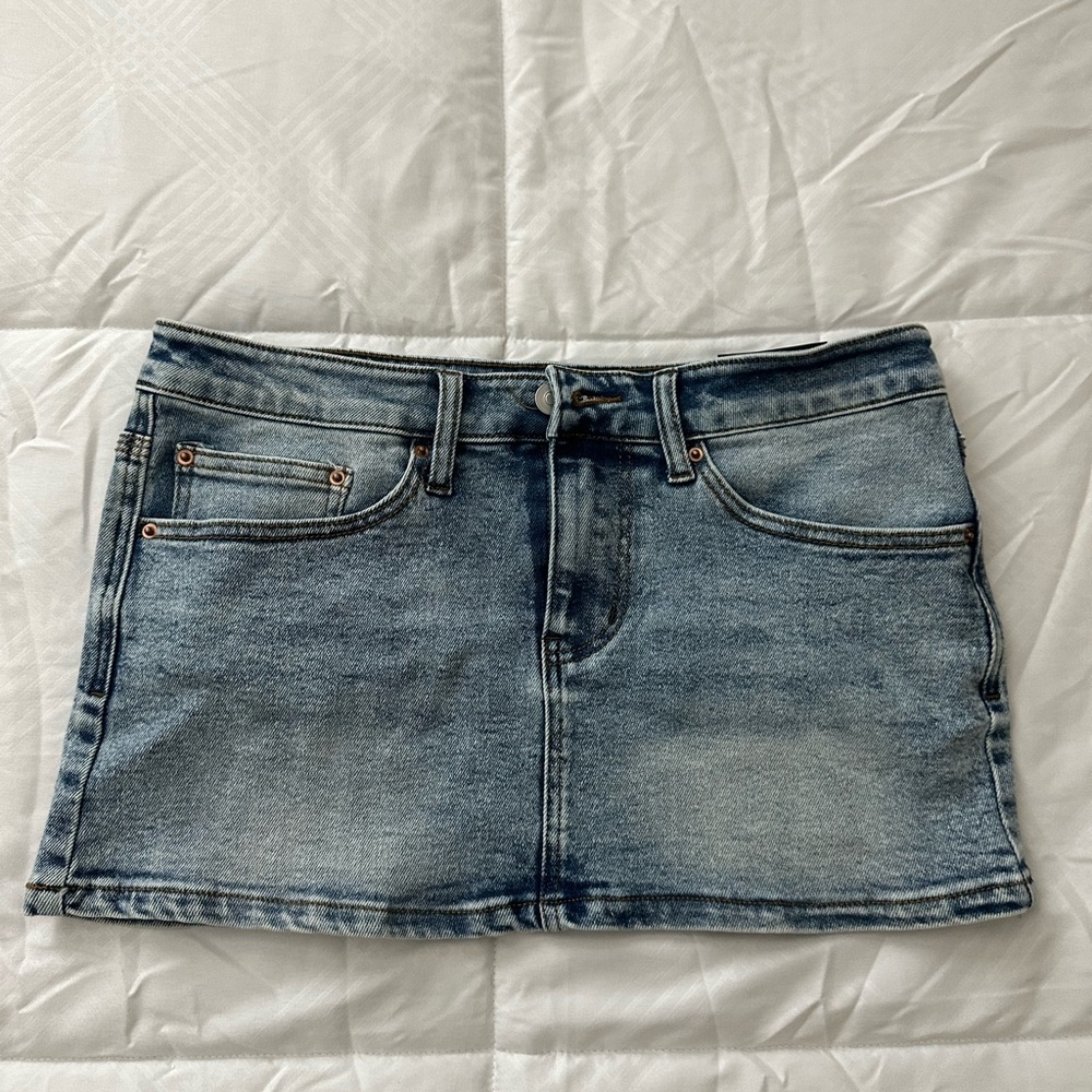 FASHION NOVA denim mini skirt 😍